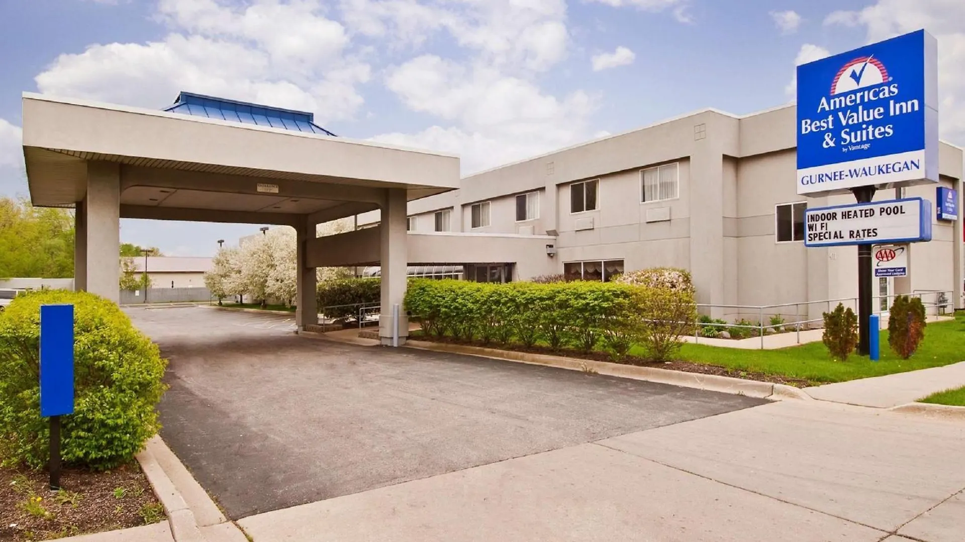 4 Smart Business Hotels Near Almond Marsh Forest Preserve Worth Booking