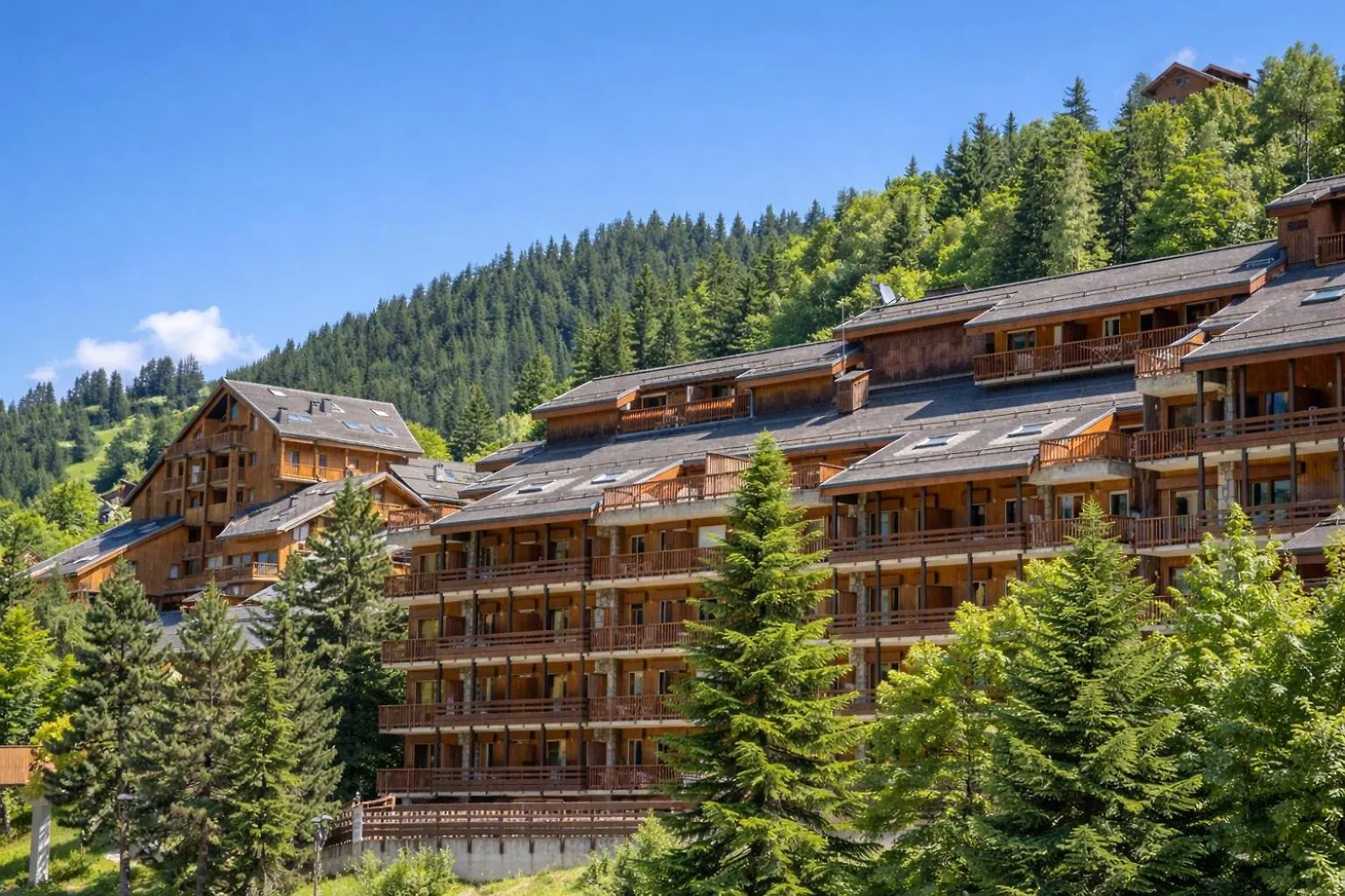 5 Central Hotels in Méribel Les Allues for Ski-First Stays